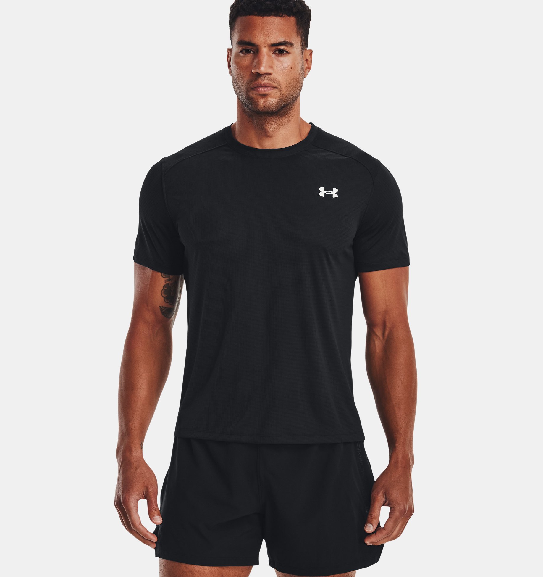 Under Armour Mens CoolSwitch Short Sleeve T-Shirt 